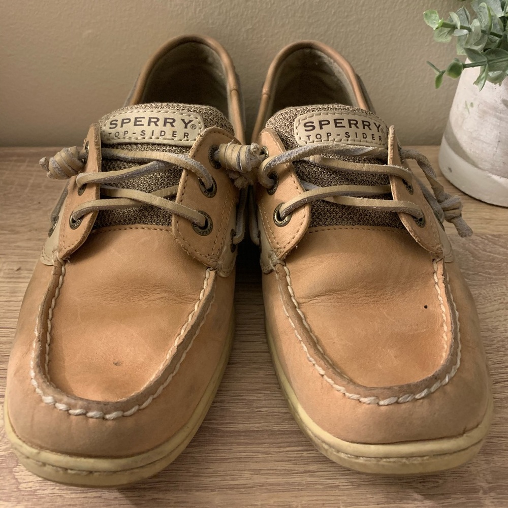 Women’s Sperry Topsiders- Songfish style